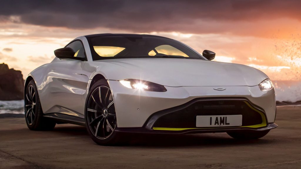 Aston Martin Vantage Wallpapers